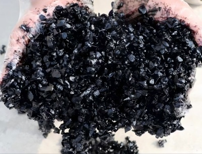 新市沥青冷补料（沥青砂）的优势特点与施工流程解析